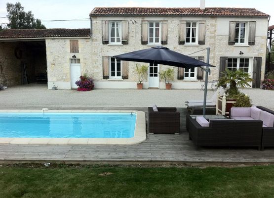 French traditional house with private heated swimming pool