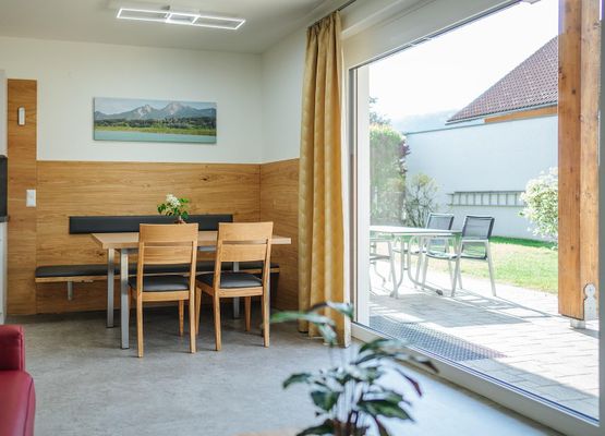 Ferienwohnungen & Bungalows am Faaker See Kargl MAIN BUILDING: Mittagskogel + Dobratsch Suites