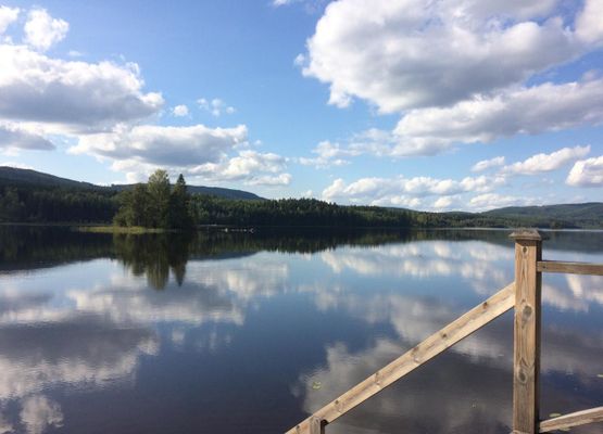 Holiday house / apartment on restored courtyard with private bathing place att the lake Grängen and sauna